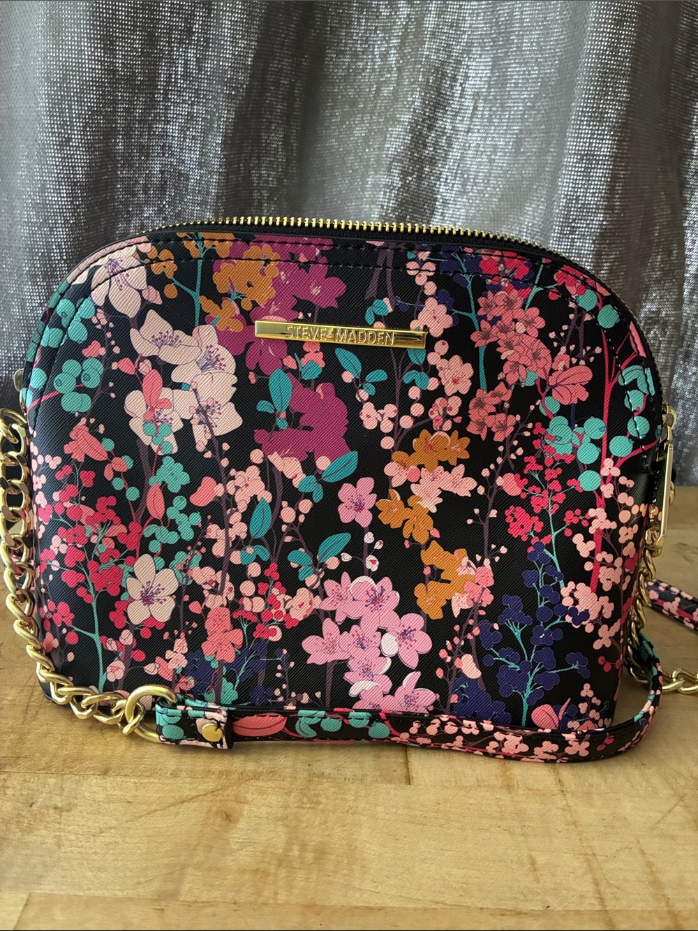 Steve Madden Black Floral Crossbody Bag Purse!
